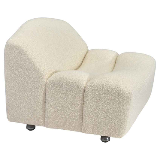 Professionele restauratie van een stijlvolle designfauteuil met hoog zitcomfort